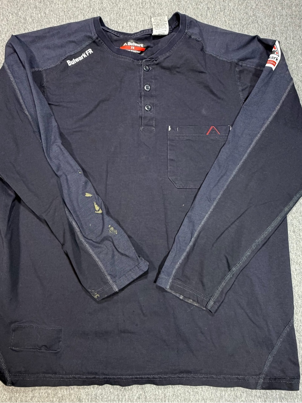 Bulwark FR Men's Large Long-Sleeve Henley Shirt CAT2 2112 Flame Resistant